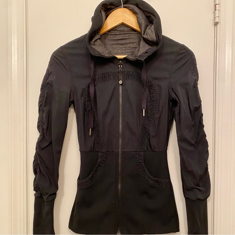 Lululemon dance studio jacket